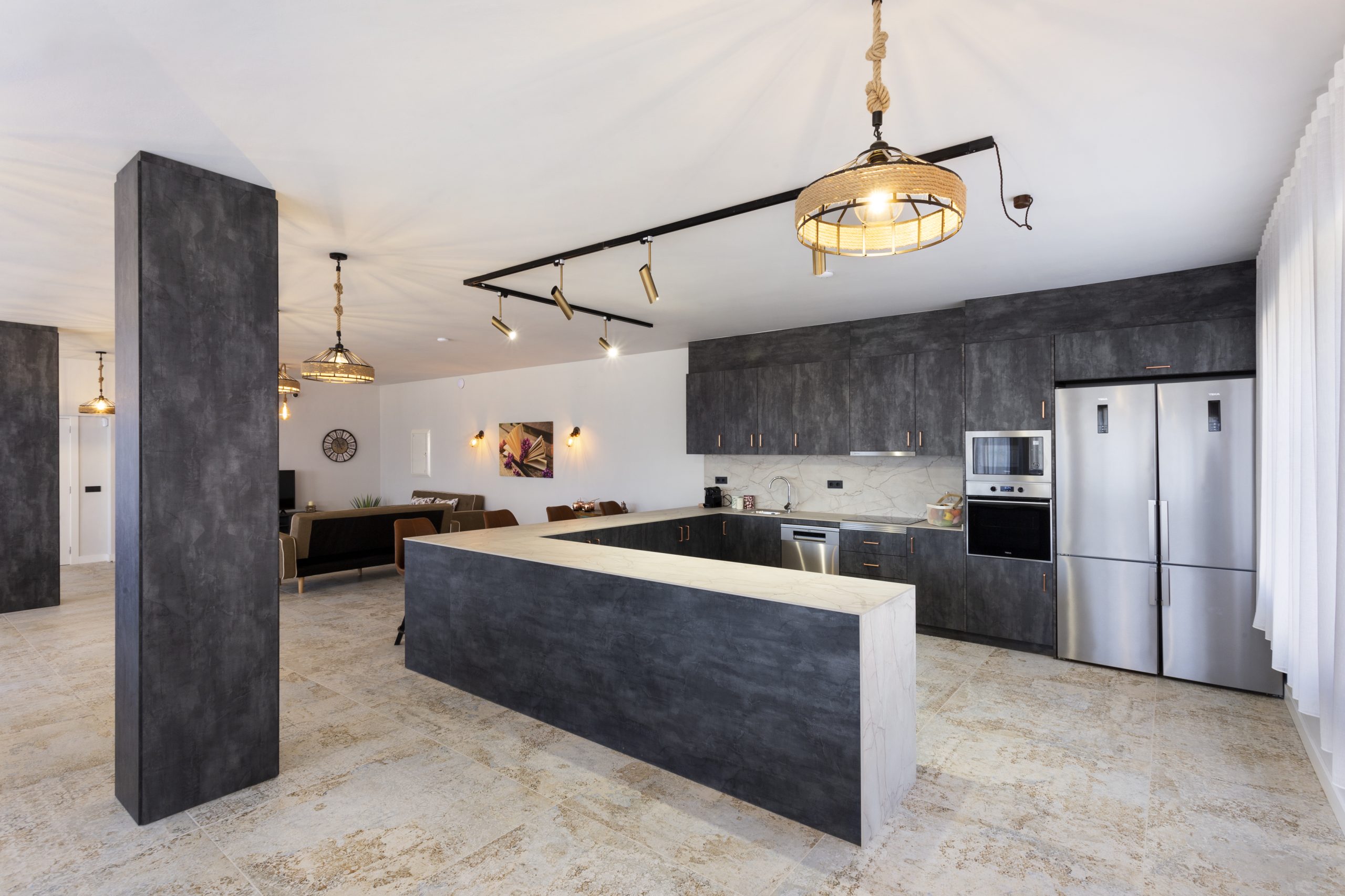 Cocina completamente equipada