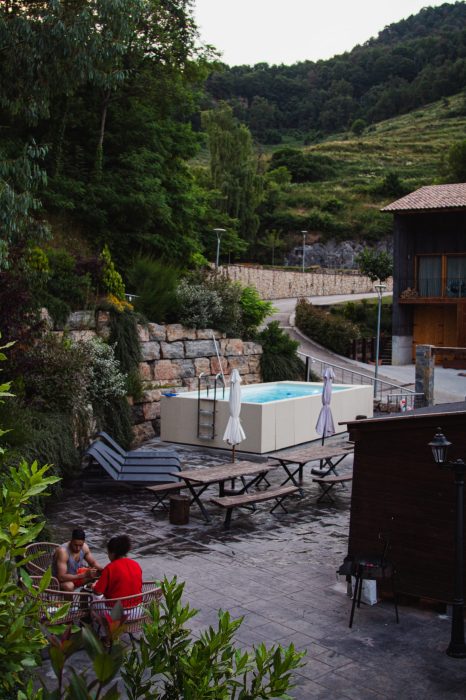 Zona común de piscina y terraza